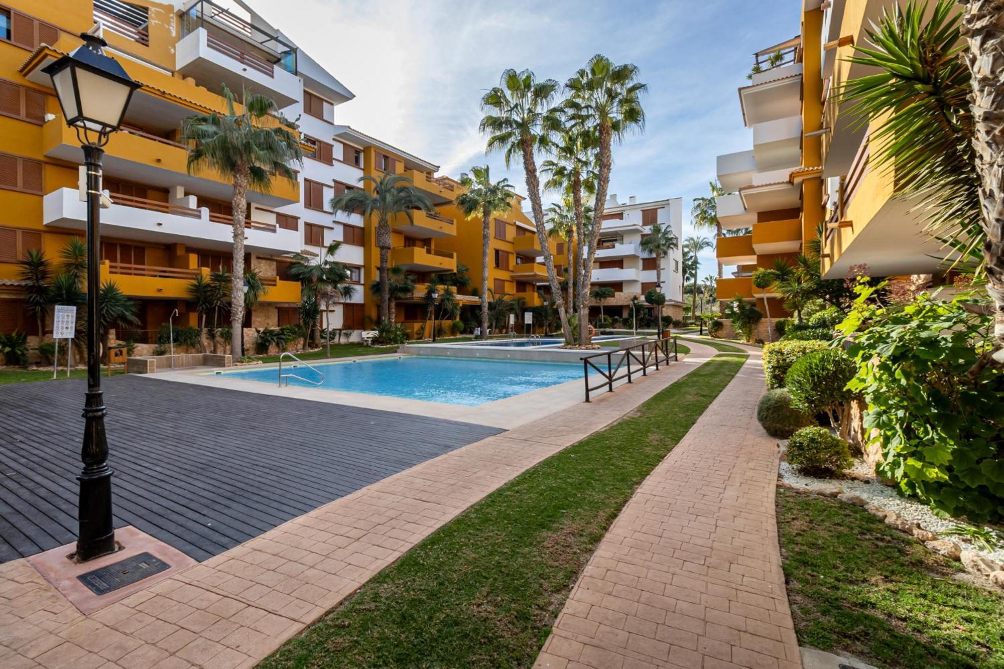 Apartment New With Sea View And Pool *